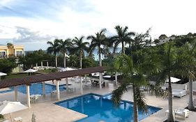 Magia Beachside Condo Hotel